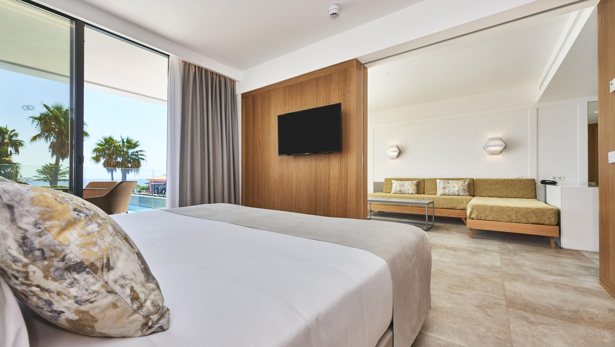 Insotel Punta Prima Prestige Suites&Spa Esterno foto
